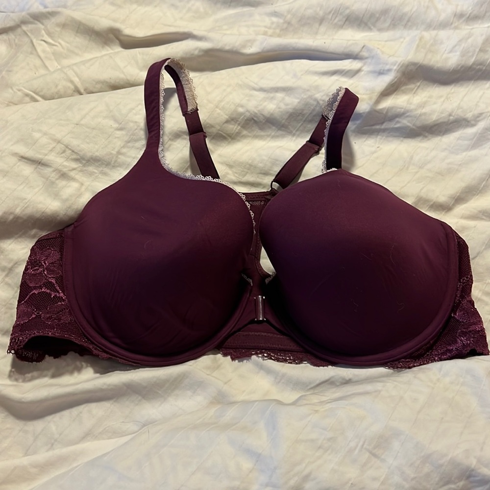 Victoria’s Secret racer back bra